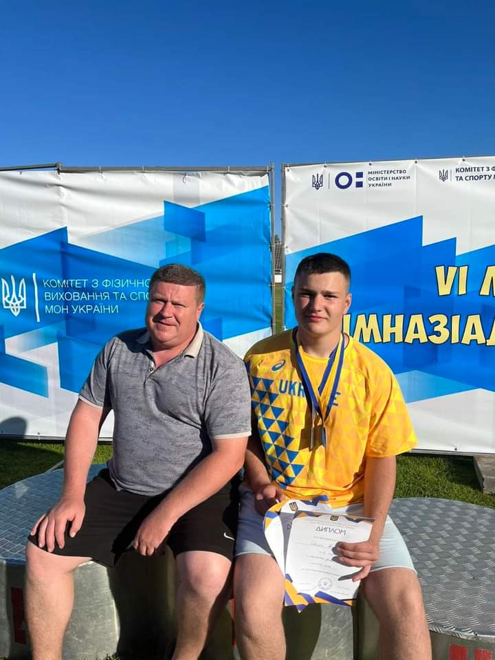 Іван Саволюк здобув срібну нагороду у метанні диску та бронзову у штовханні ядра на VI Гімназіаді України